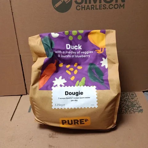 PURE DOG FOOD DUCK WITH A MEDLEY OF VEGGIES AND BURSTS OF BLUEBERRY 3.25KG