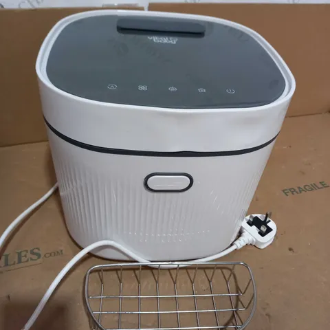 VITAL BABY NUTURE ADVANCED PRO UV STERILISER, DRYER AND STORAGE