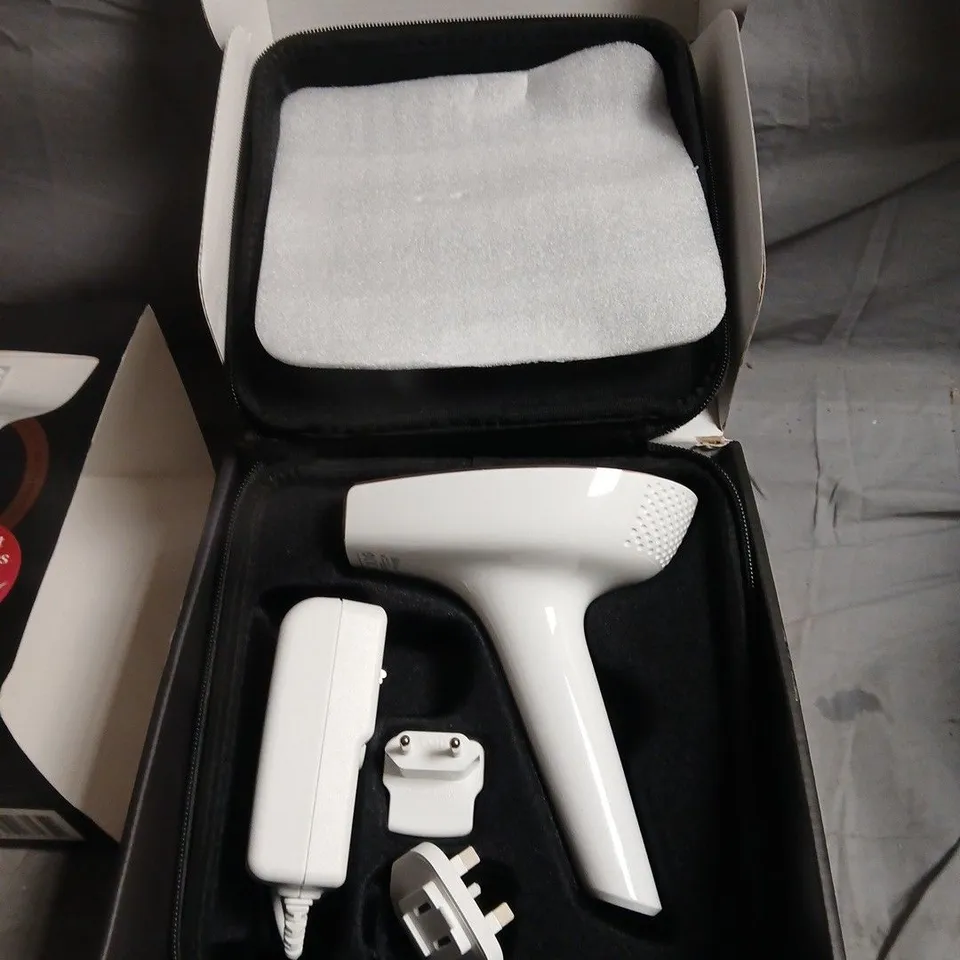 SILK'N MOTION PREMIUM HAIR REMOVAL DEVICE – WHITE, BOXED