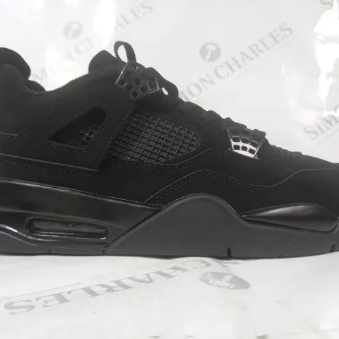 PAIR OF NIKE AIR JORDAN SHOES IN BLACK UK SIZE 11