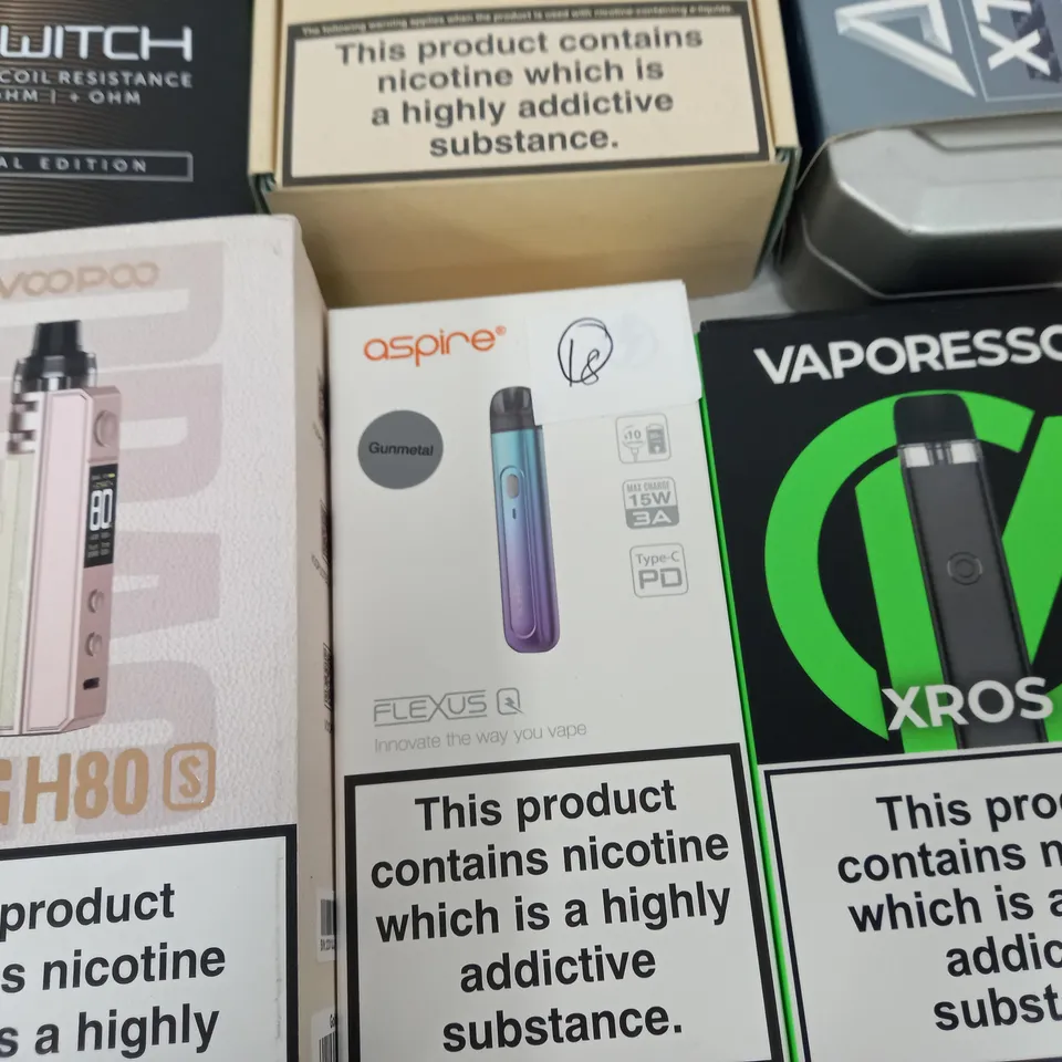 LOT OF 10 ASSORTED VAPING ITEMS TO INCLUDE VOOPOO, INNOKIN AND GEEKVAPE