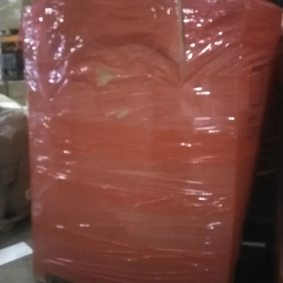 PALLET OF ASSORTED ITEMS INCLUDING- PROFESSIONAL TRANSFER PAPER, WATER BOTTLE, BATH TUB FOR CHILDREN 