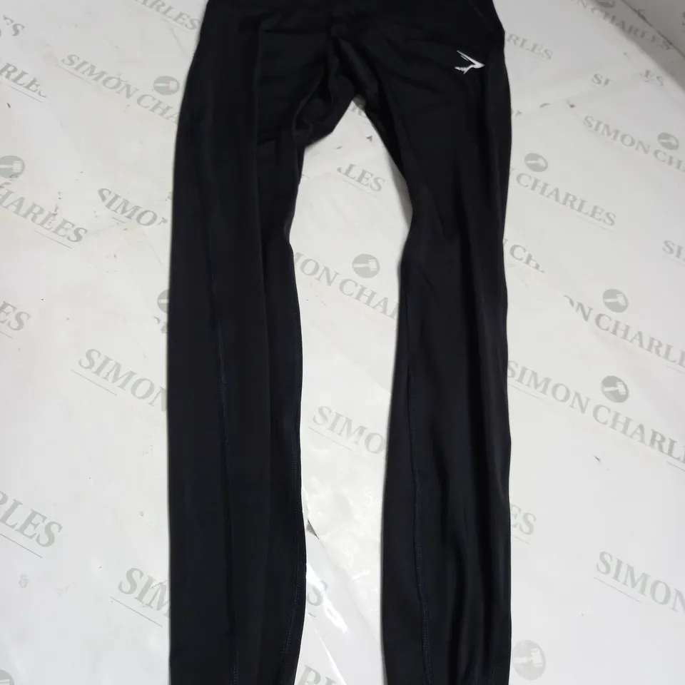 GYMSHARK LEGGING PANTS IN BLACK - SMALL