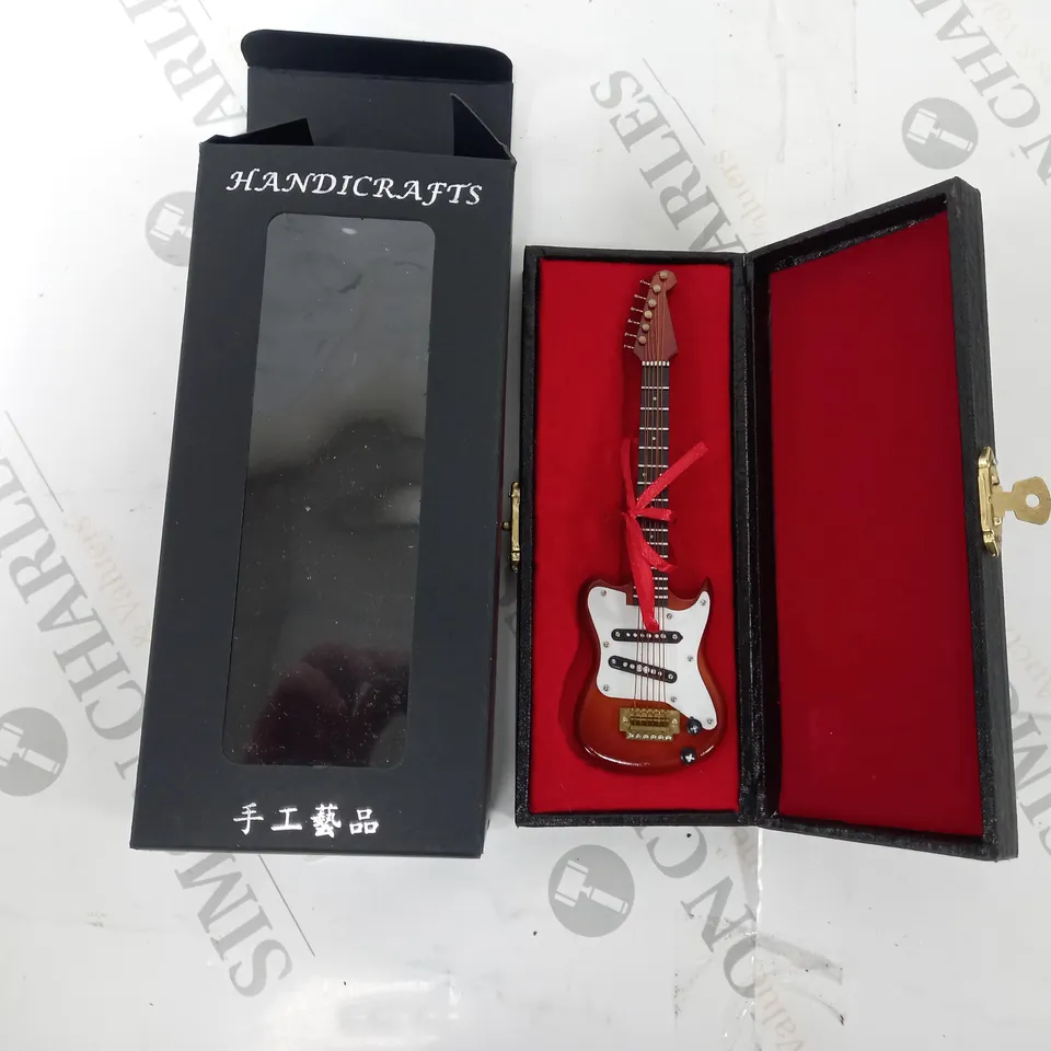 BOXED ALANO HANDMADE TOY MINIATURE WOODEN ELECTRIC GUITAR GE23C-15-S