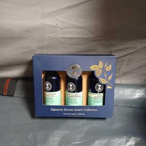 SIGNATURE SHOWER SCENTS COLLECTION – 3 X SHOWER GEL SET (NATURAL & ORGANIC)