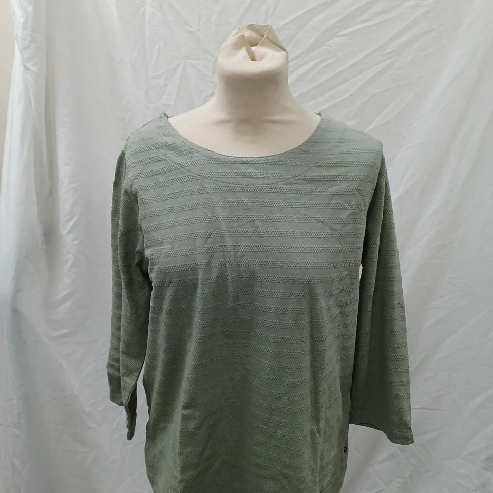 WEIRD FISH SAGE LONG SLEEVE TOP SIZE 12