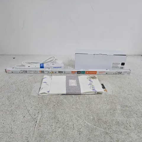 BOX OF APPROXIMATELY 20 ASSORTED HOUSEHOLD ITEMS TO INCLUDE EXTENSION PLUG, SOPHIE CONRAN TEA TOWELS, LEDVANCE LED TUBE LIGHT, PRINTER TONER CARTRIDGE ETC