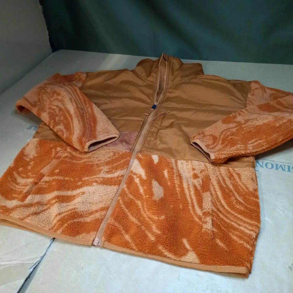 ORANGE FULL ZIPPED FLEECE SIZE M