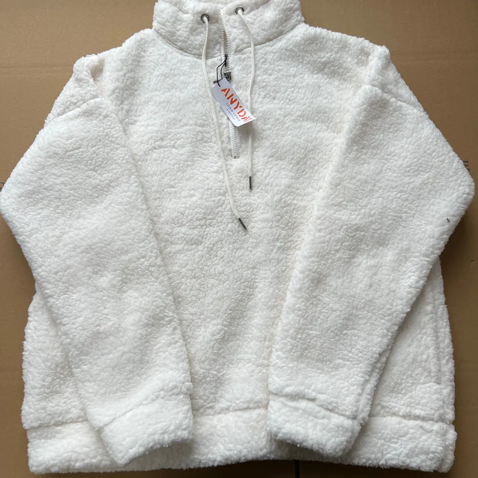 JOHN LEWIS ANYDAY SIZE MEDIUM BORG FLEECE PULLOVER 