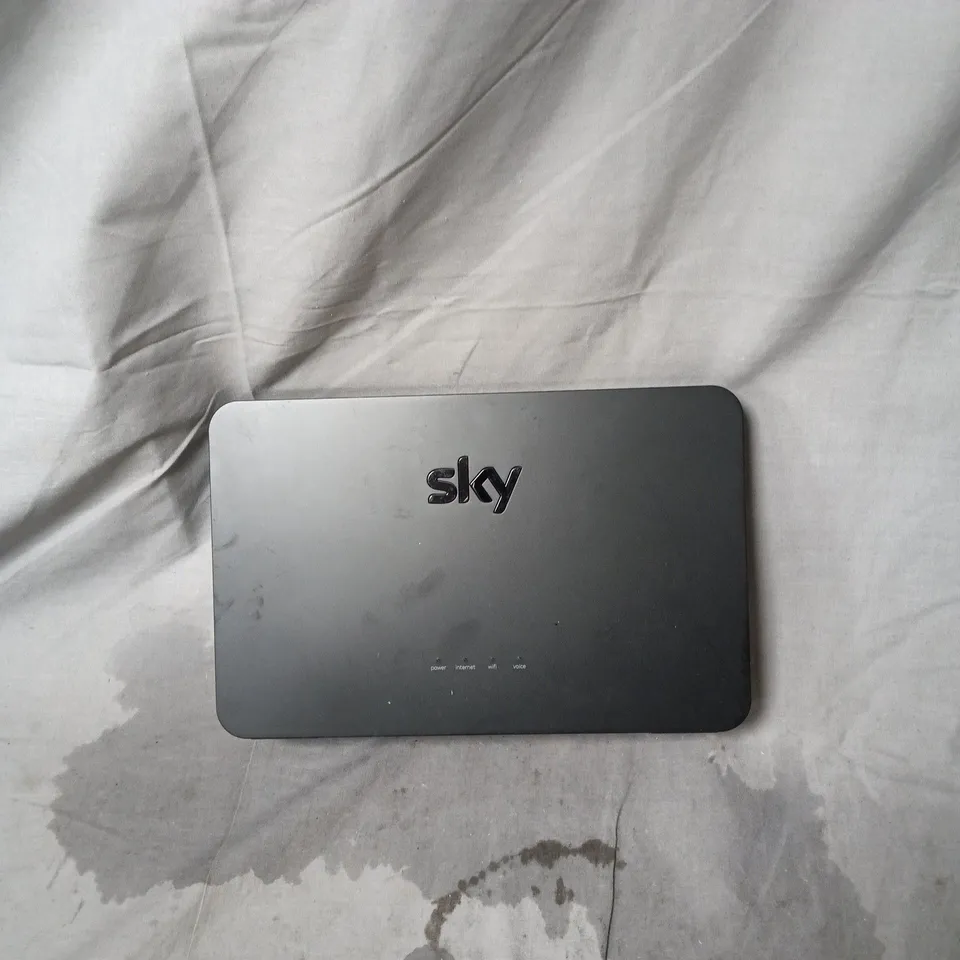 SKY SR203 ROUTER (BROADBAND WIRELESS ROUTER)