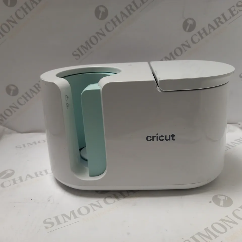 CRICUT MUG PRESS