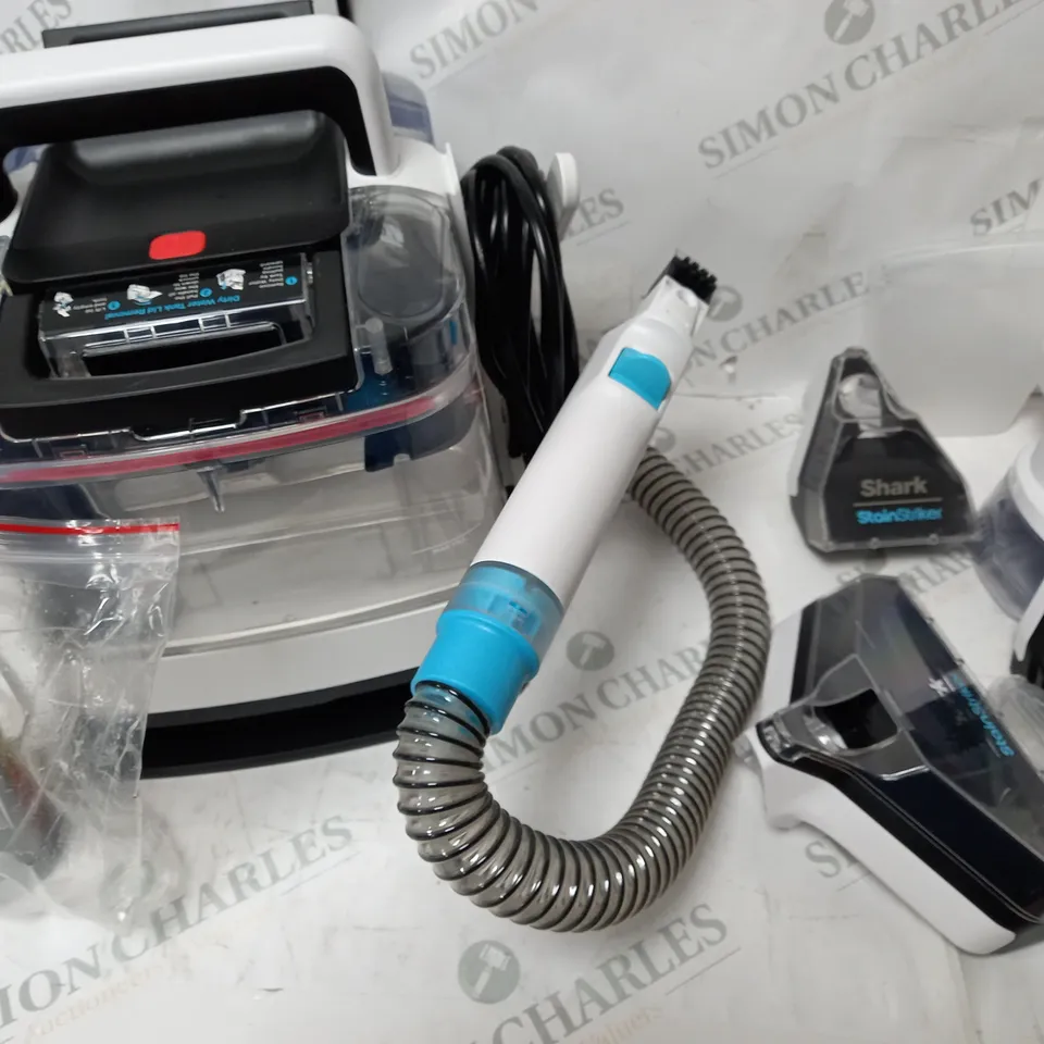 BOXED SHARK STAIN STRIKER PET SPOT CLEANER PX200UKT