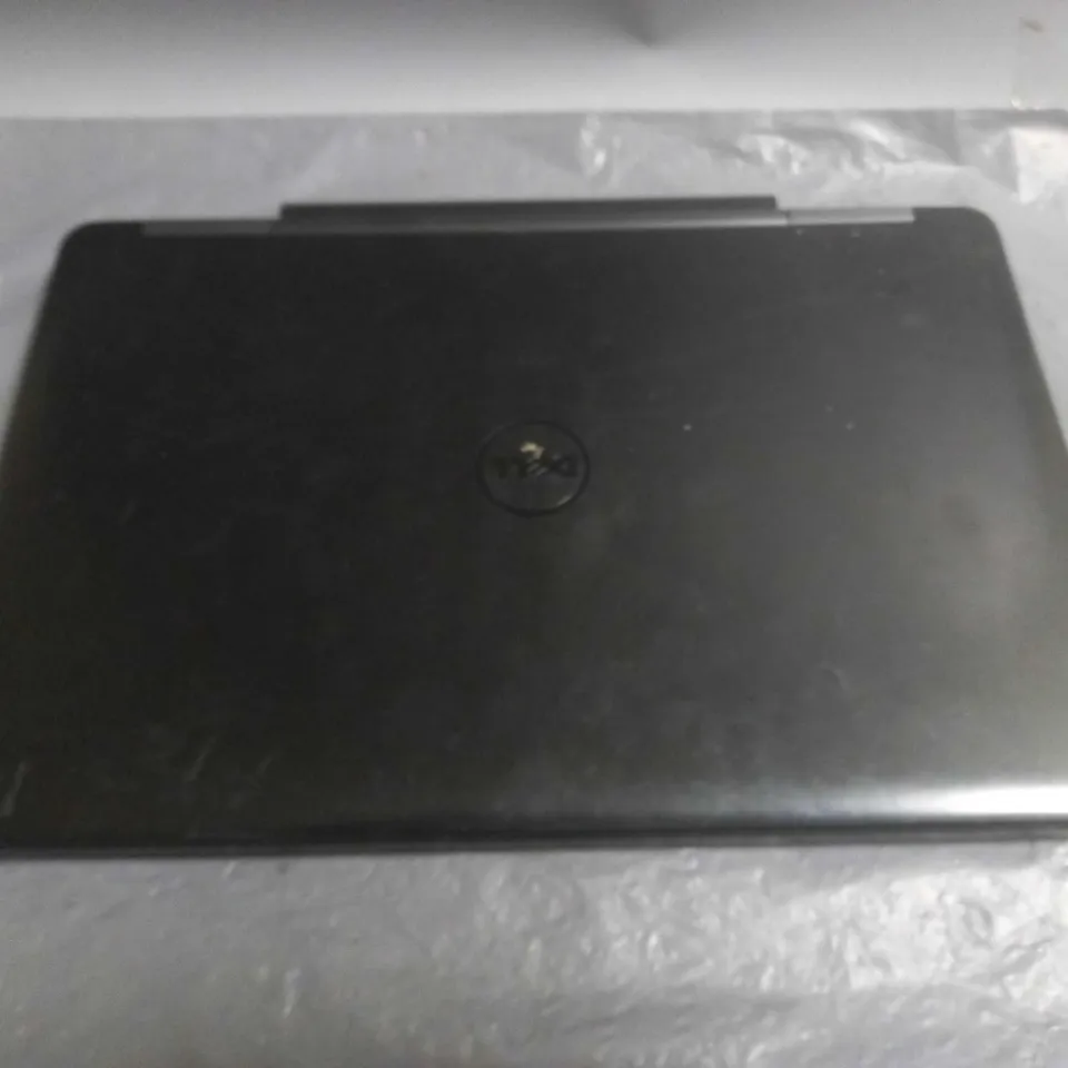 DELL LATITUDE E5540 LAPTOP