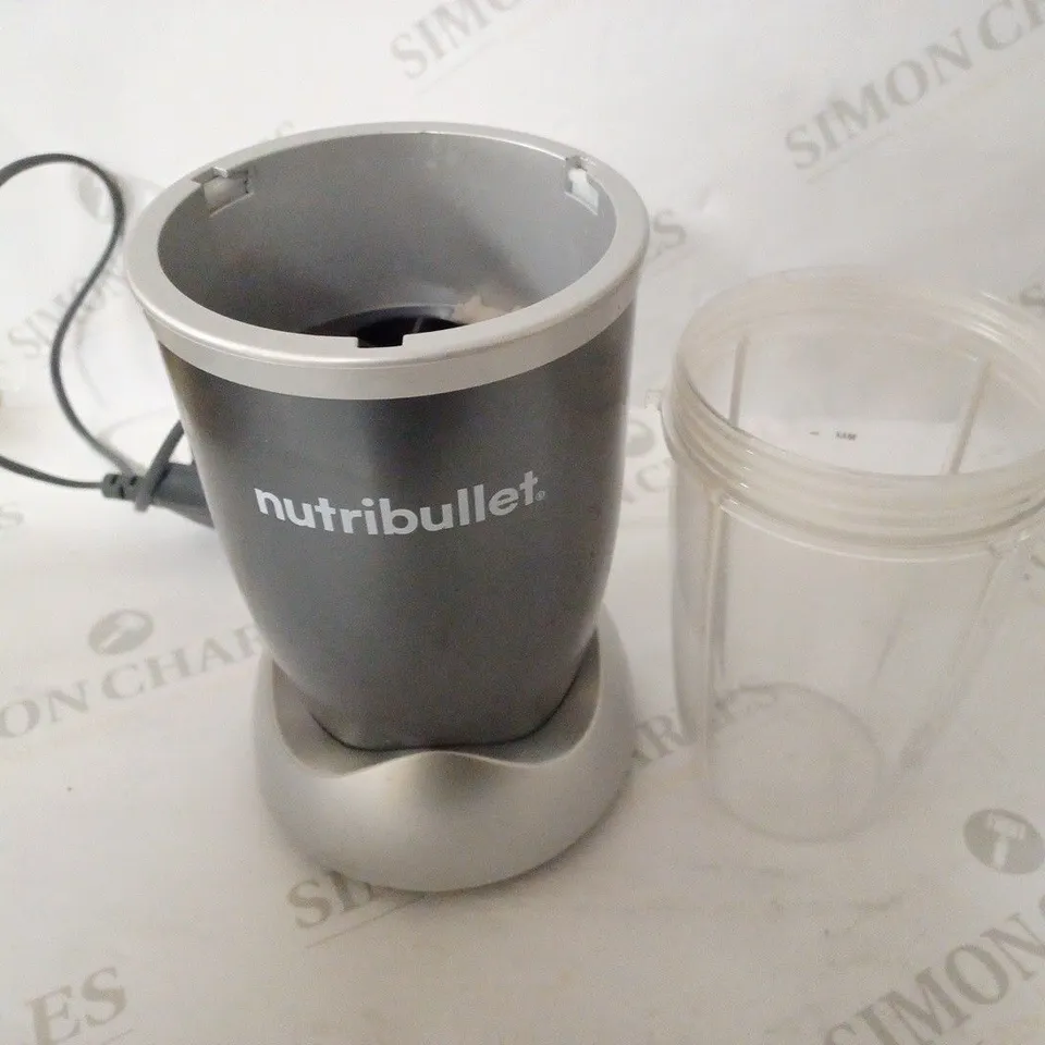 NUTRIBULLET 600 SERIES 600W NUTRITION EXTRACTOR 