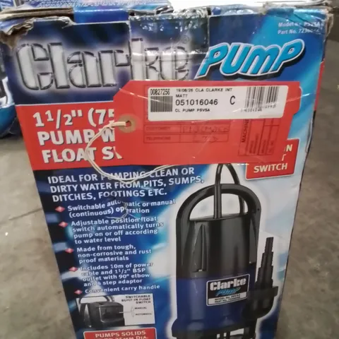 BOXED CLARKE PSV5A 1½" 750W 217LPM 8M HEAD WATER PUMP WITH INTEGRATED FLOAT SWITCH (230V)