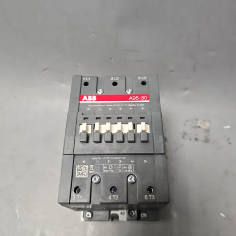 ABB A95-30 CONTACTOR