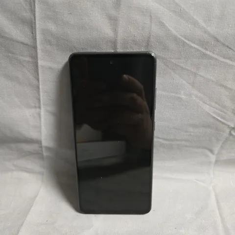 SAMSUNG GALAXY A52 PHONE - MODEL SM-A526B
