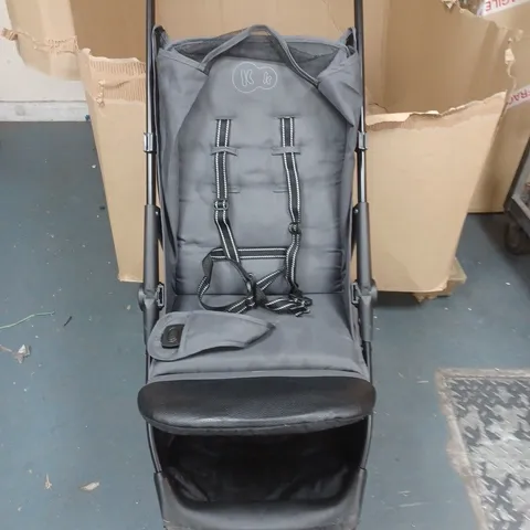 KINDERKRAFT TRIG 3 PUSHCHAIR WITH HOOD AND RAINCOVER - GREY
