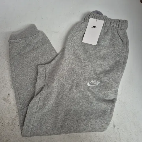NIKE GREY SWEATPANTS – STANDARD FIT, TAPER LEG, UK SIZE S