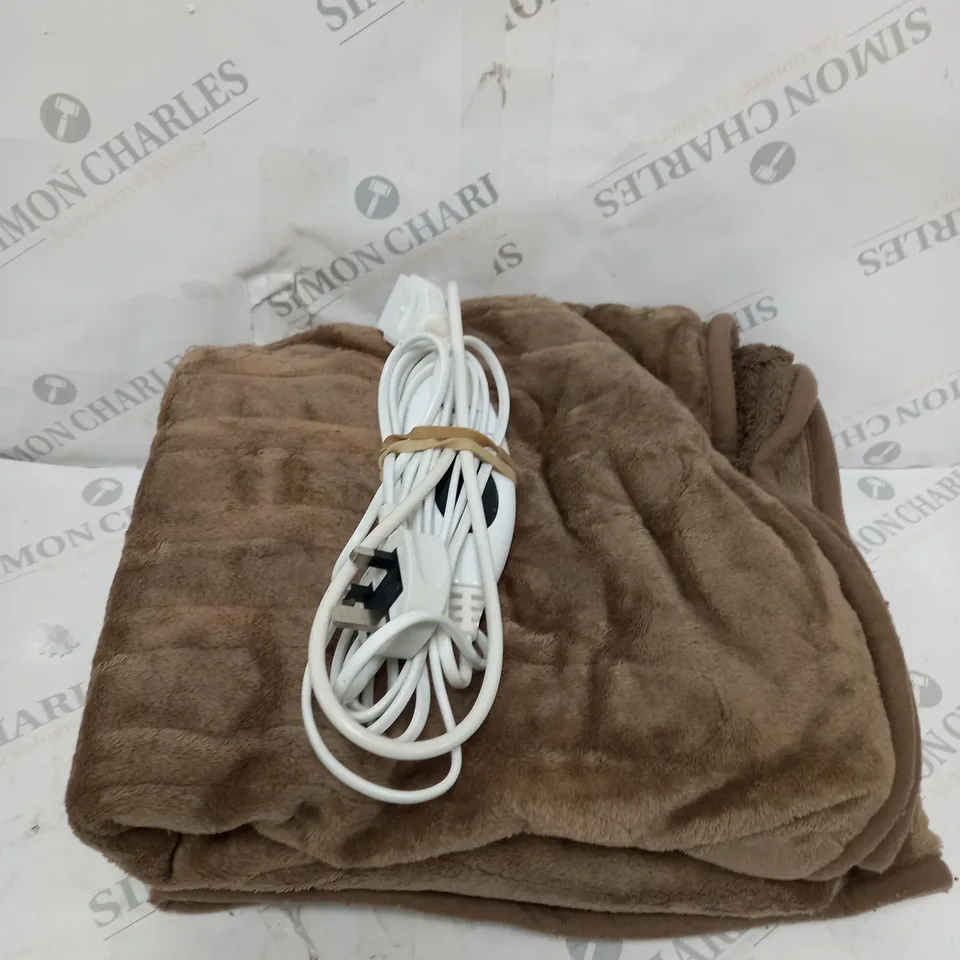 BOXED COZEE HOME VELVETSOFT HEATED THROW IN DARK TAUPE