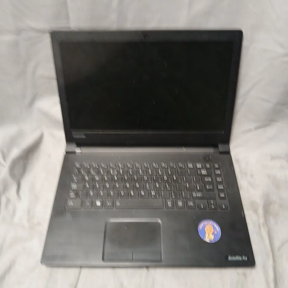 TOSHIBA SATELLITE PRO R40C LAPTOP 