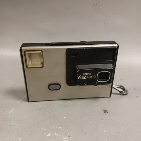 KODAK DISC 4000 RETRO CAMERA