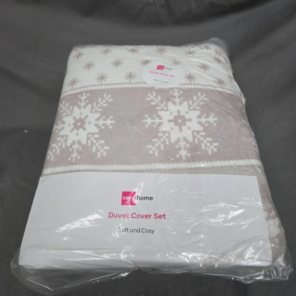 VERY HOME - DUVET COVER SET - DOUBLE RRP £35