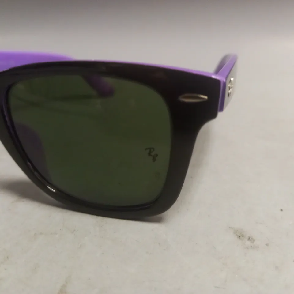 PAIR OF RAY BAN GLASSES IN BLACK/PURPLE