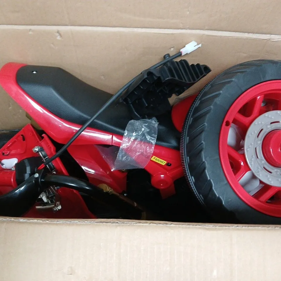 BOXED EVO RALLY MOTORBIKE - RACER