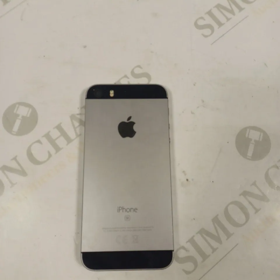APPLE IPHONE SE SMARTPHONE 