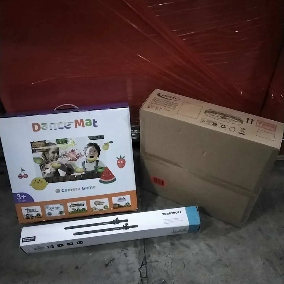 PALLET OF HOUSEHOLD ITEMS TO INCLUDE DANCE MAT,SPEAKER POLE,LED FAN LIGHT,BIKE AND OTHER ASSORTED ITEMS...