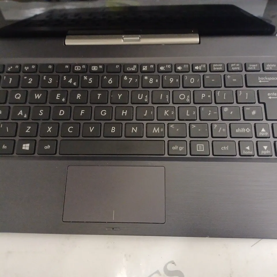 ASUS TABLET WITH DETACHABLE KEYBOARD