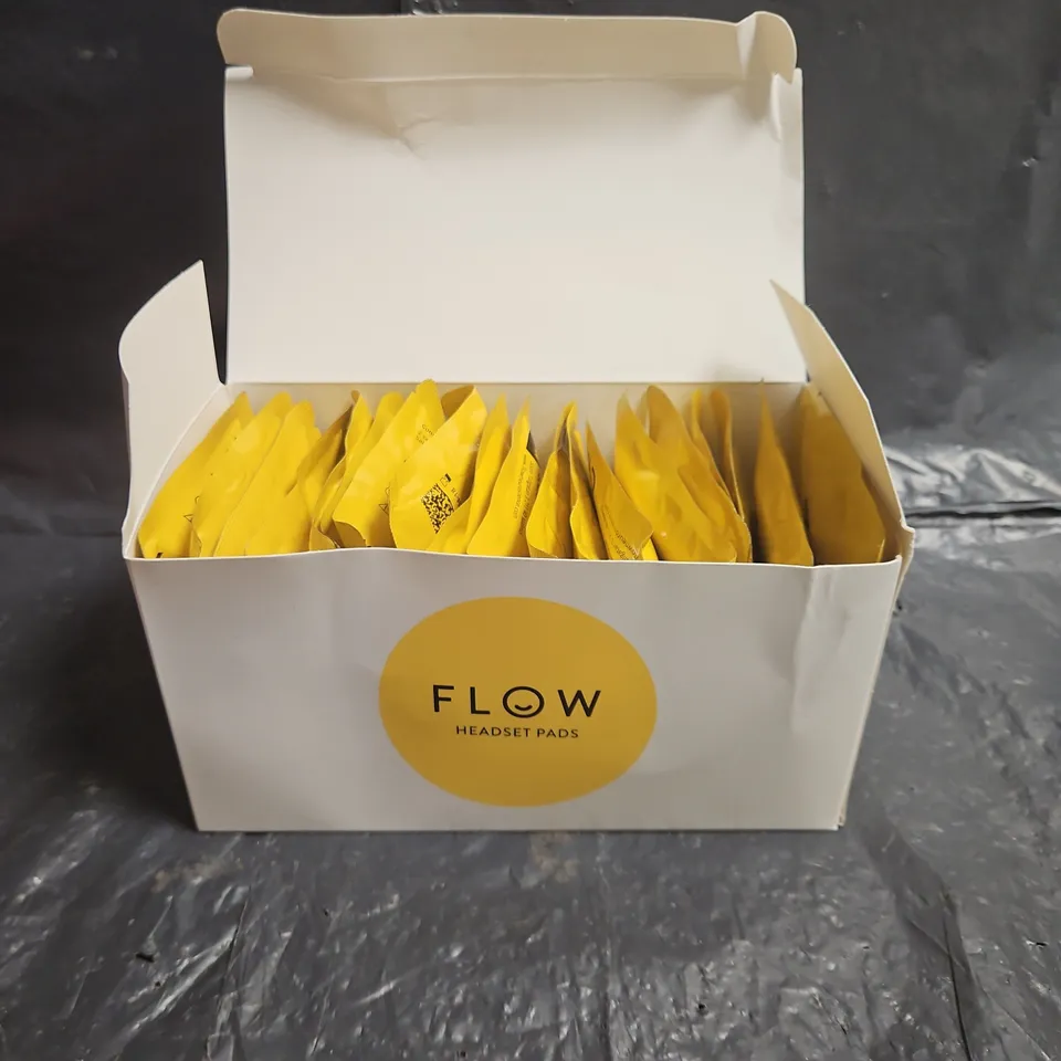 FLOW HEADSET PADS - SALINE MOIST REPLACEMENT PADS FOR FLOW HEADSET FL-100 (40 PADS)