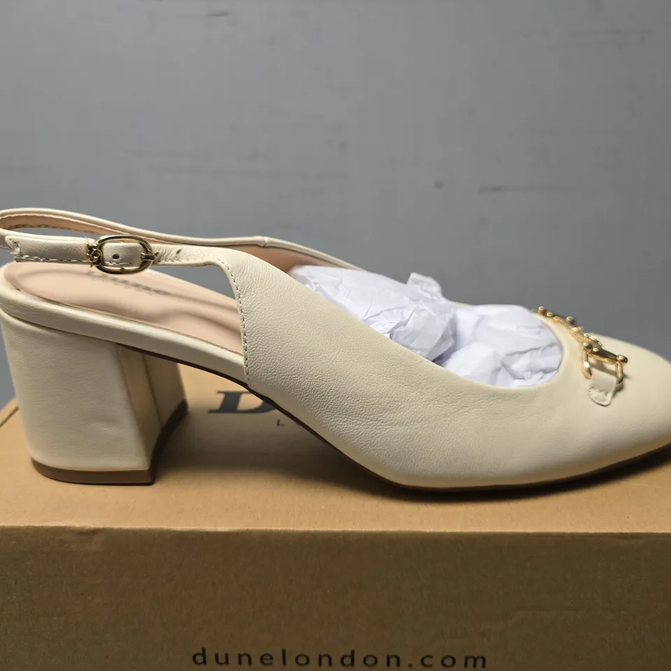 BOXED DUNE ROUND TOE WEDGE SANDALS - SIZE 8 