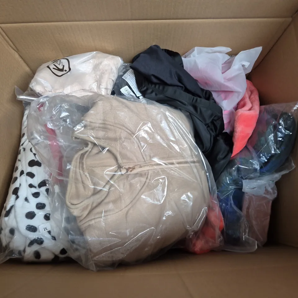 LARGE QUANTITY OF ASSORTED CLOTHING ITEMS TO INCLUDE ONLY, KHAADI AND SHEIN