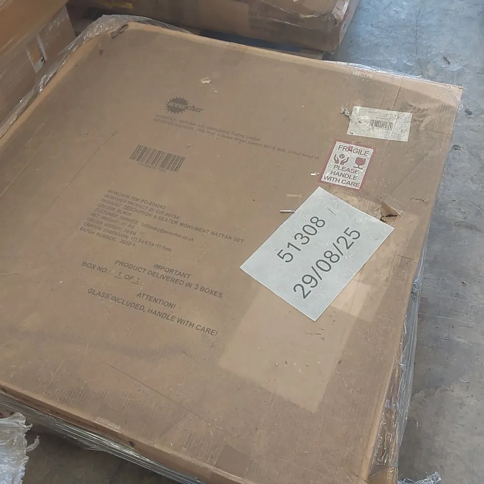 PALLET CONTAINING ASSORTED WOWCHER FURNITURE PARTS 