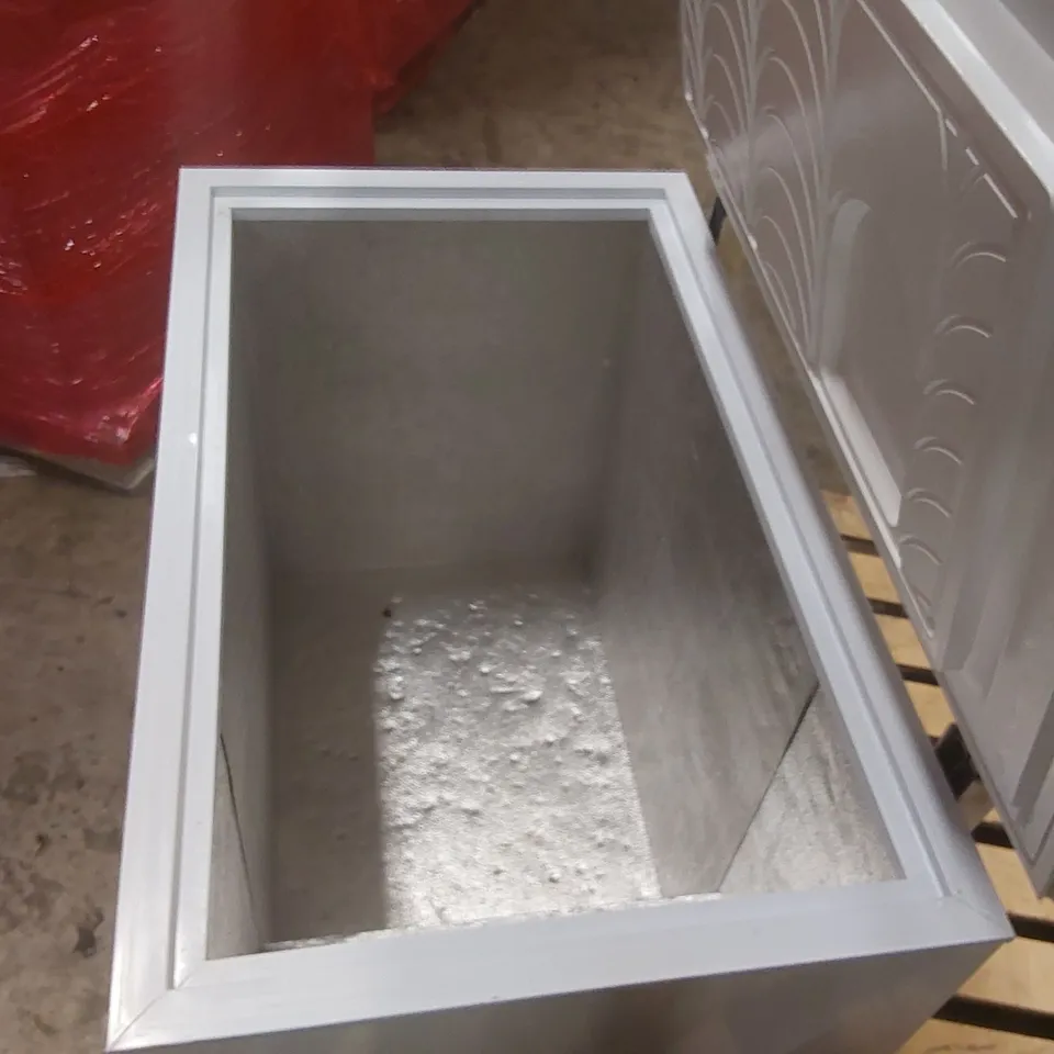 GRAM EL35 CHEST FREEZER WITH S/S LID