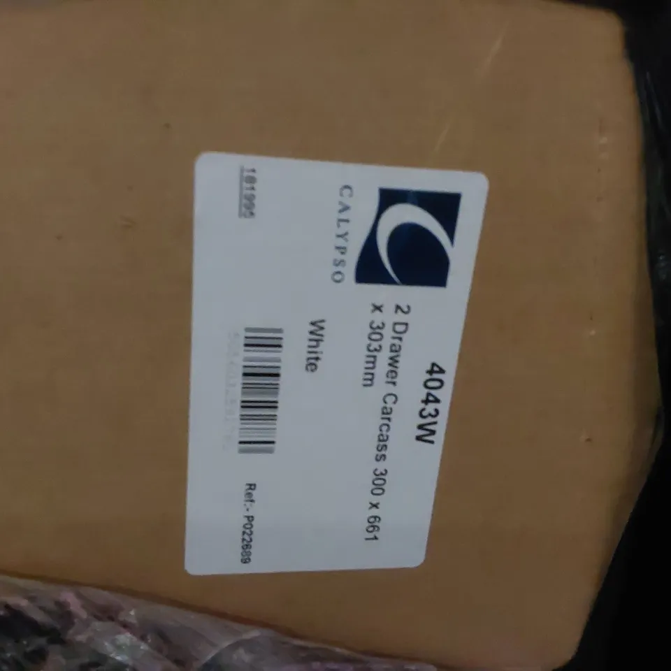 PALLET CONTAINING A LARGE QUANTITY OF BATHROOM FURNITURE PARTS INCLUDING: CALYPSO WALL UNIT, CALYPSO 3 DRAWER CARCASS ECT
