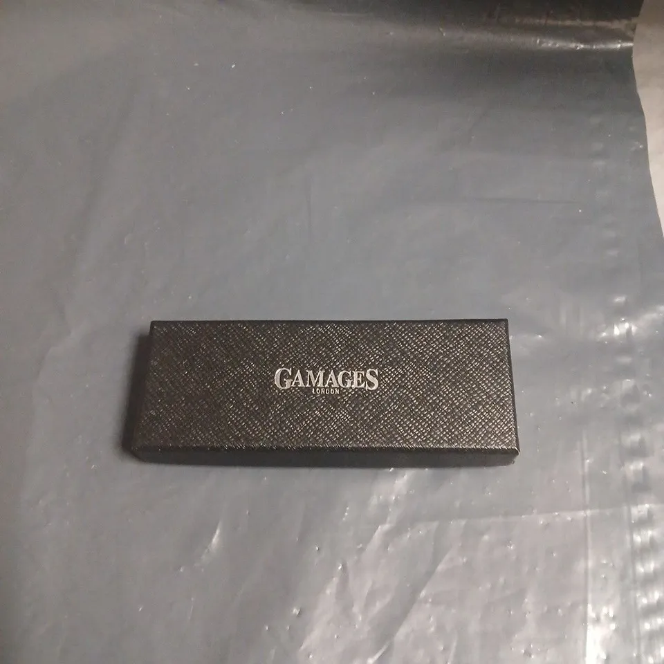 GAMAGES LONDON PEN – BLACK WITH GOLD TRIM 