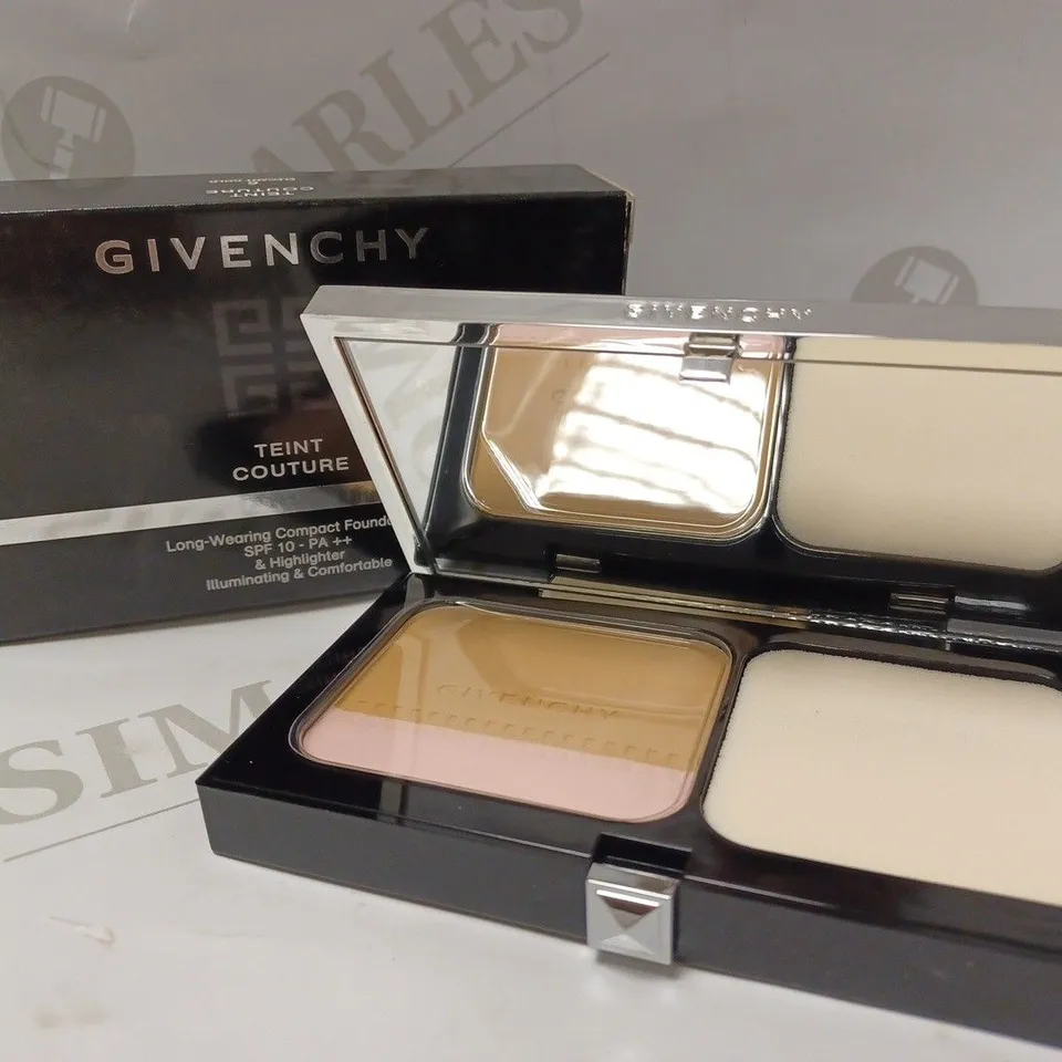GIVENCHY TEINT COUTURE LONG WEAR COMPACT FOUNDATION & HIGHLIGHTER - 6 ELEGANT GOLD