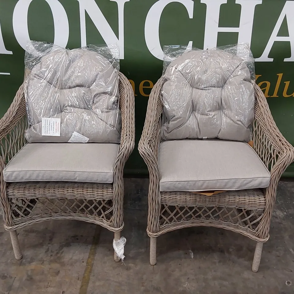 BOXED SET OF 2 VENICE GARDEN CHAIRS (1 BOX)