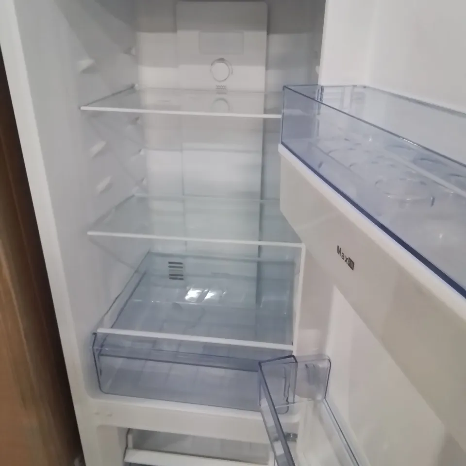 SWAN 50/50 FRIDGE FREEZER WITH UNPLUMBED WARER DISPENSER IN WHITE