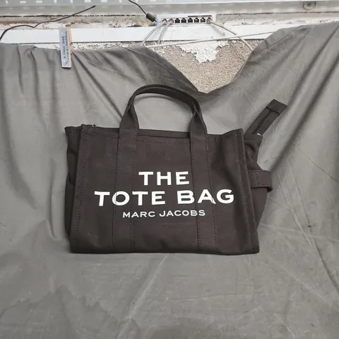 MARC JACOBS THE TOTE BAG – BLACK CANVAS