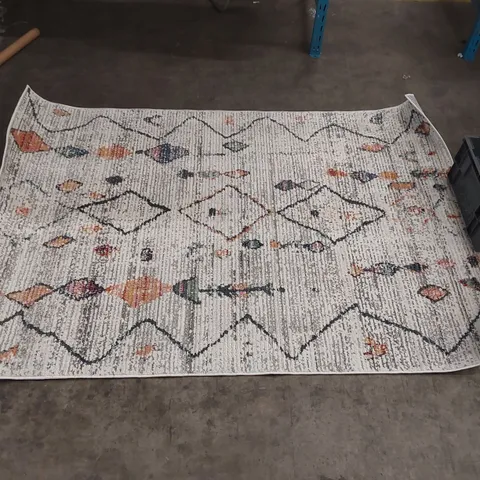 BRAND NEW BAGGED PACO HOME KAYAK RUG - 170 x 120cm