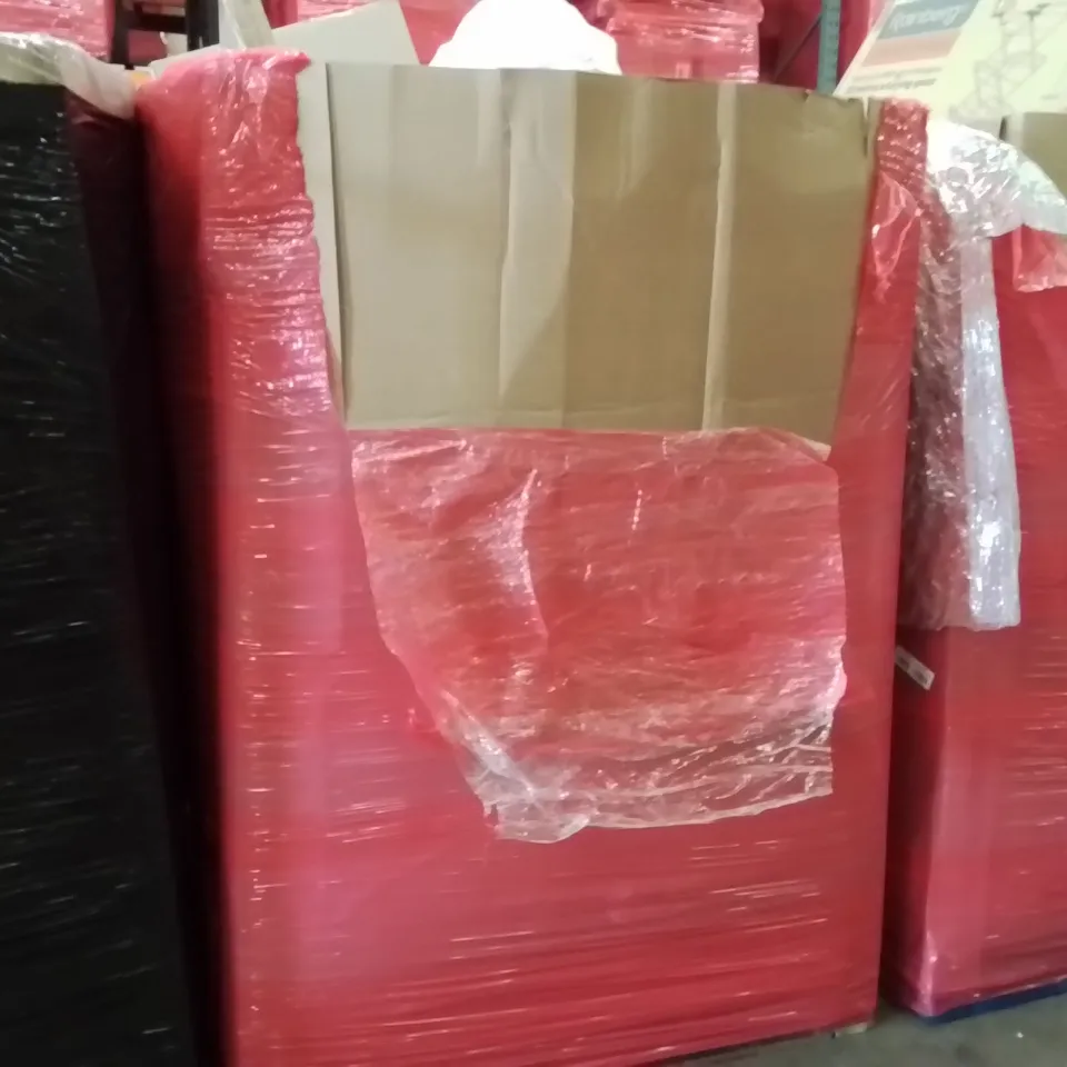 PALLET OF ASSORTED ITEMS TO INCLUDE: ROLLED JUMPI MEMORY SPRUNG 4'6 DOUBLE MATTRESS, VPD HUMIDIFIER, PURE COOL FAN, HEATED THROW, PET TUNNEL ECT