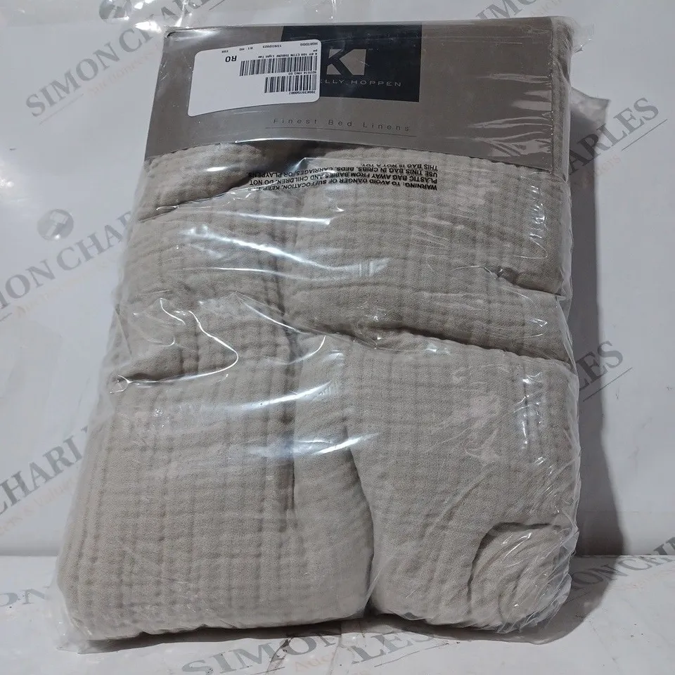 K BY KELLY HOPPEN 100% COTTON MUSLIN THROW 150X200CM