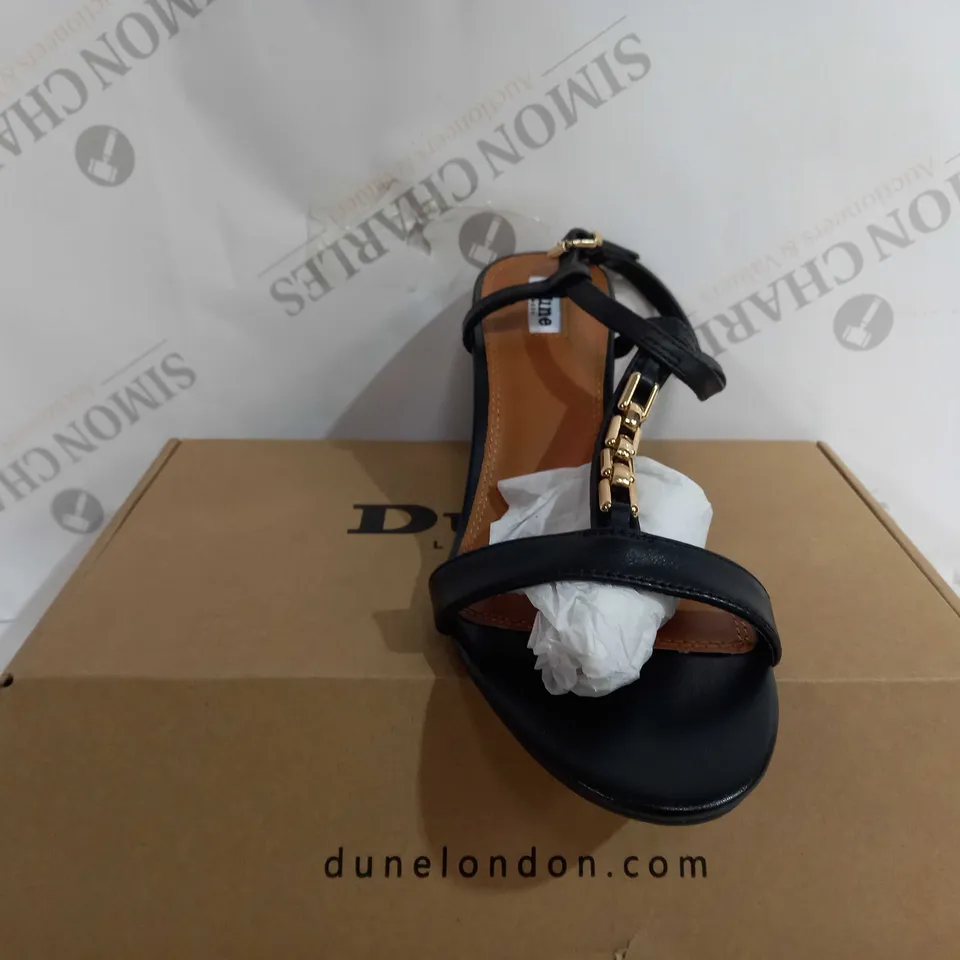 BOXED DUNE JUST HARDWARE DETAIL BLOCK HEEL SANDALS, BLACK, UK 7
