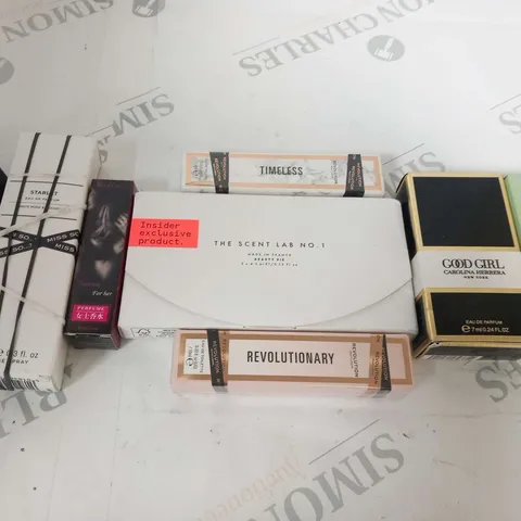 APPROXIMATELY 15 ASSORTED FRAGRANCE SAMPLES TO INCLUDE; MOSCHINO, CAROLINA HERRERA, JEAN PAUL GAULTIER AND THE SCENT LAB