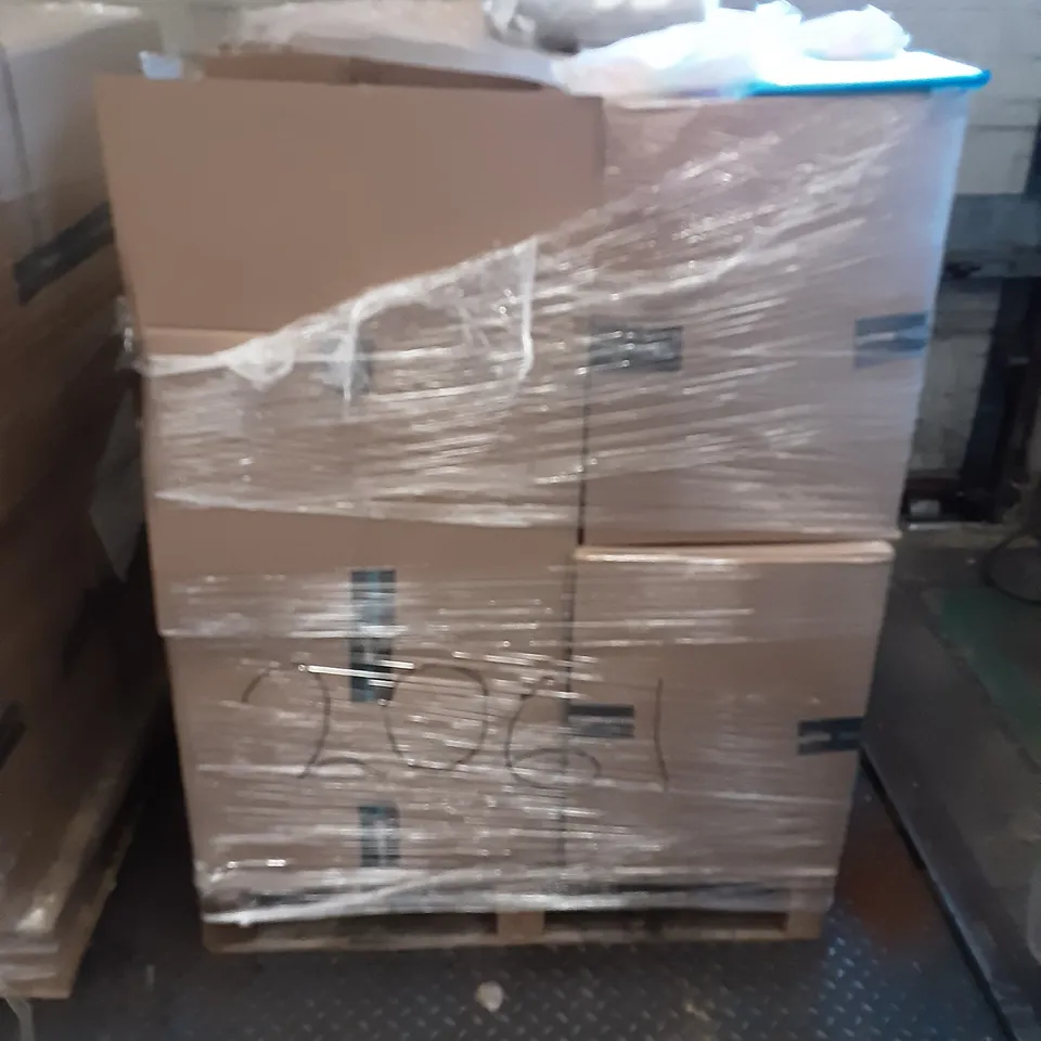 PALLET OF ASSORTED PRODUCTS INCLUDING BEAT THE INTRO QUIZ GAME, THE POLITICS OF NATIONALISM AND ETHNICITY, TORRAS EARPHONE CASE, CHILDBIRTH WORKOUT DVD, CAT SCRATCHING NEST BED, CHRISTMAS TREE SHIRT
