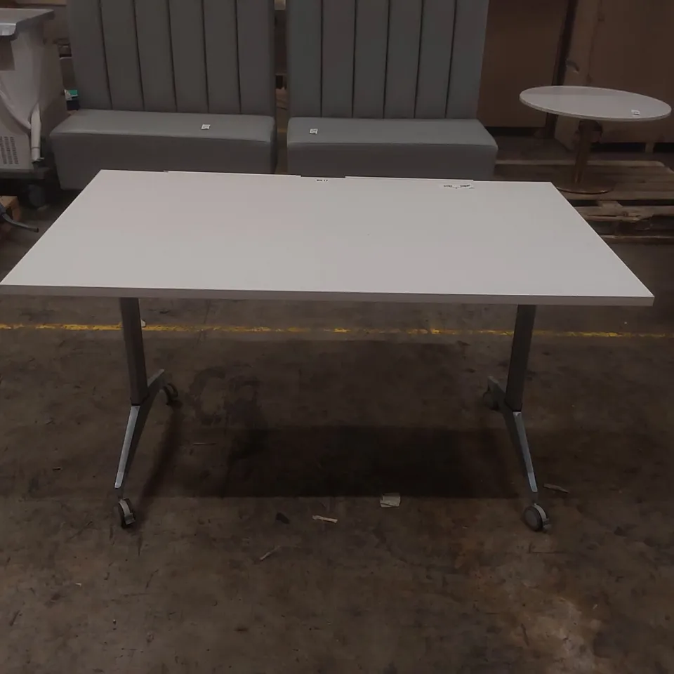 PORTABLE FOLD UP DESK